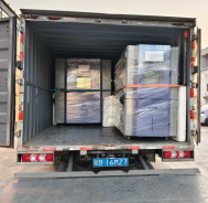 定制恒溫恒濕試驗箱出貨